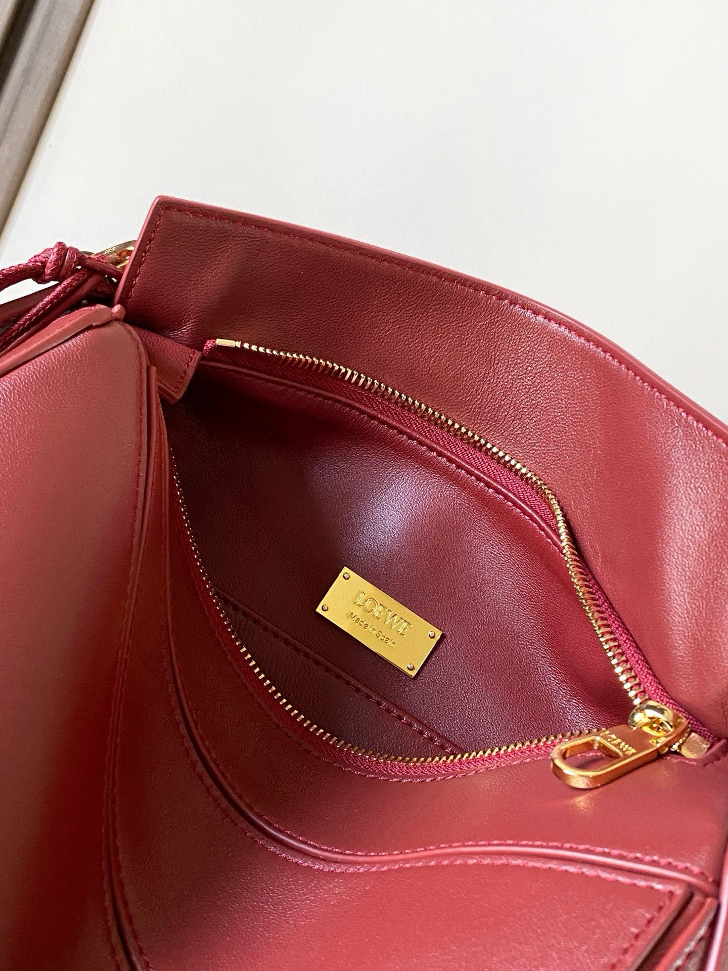 Puzzle Edge Shoulder Bag – Moody Burgundy Wine Calfskin Leather Cuboid Handbag