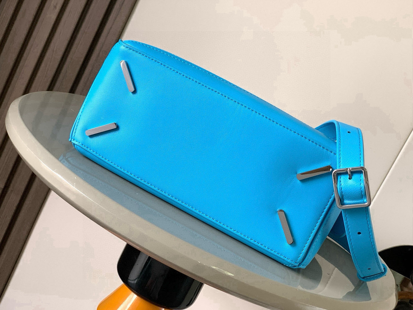 Puzzle Edge Shoulder Bag – Electric Cyan Blue Full-Grain Calfskin Leather Cuboid Handbag