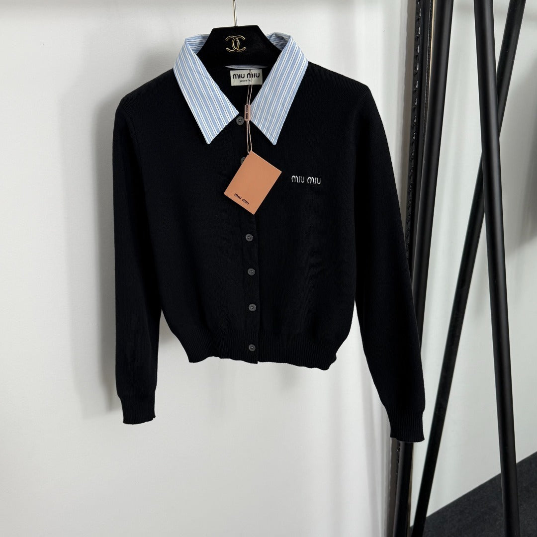 Detachable Collar Cashmere Cardigan – Slim-Fit Knit with Poplin Shirt Detail