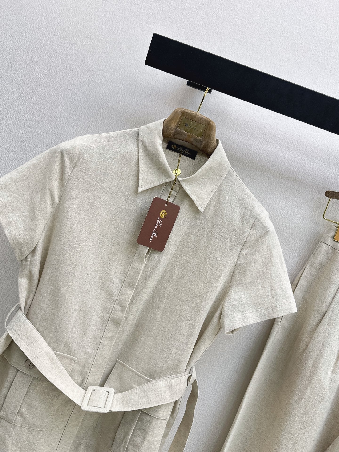 Jondal Linen Set – Raw Oatmeal-Beige Organic Italian Linen Shirt and Pleated Wide-Leg Trousers