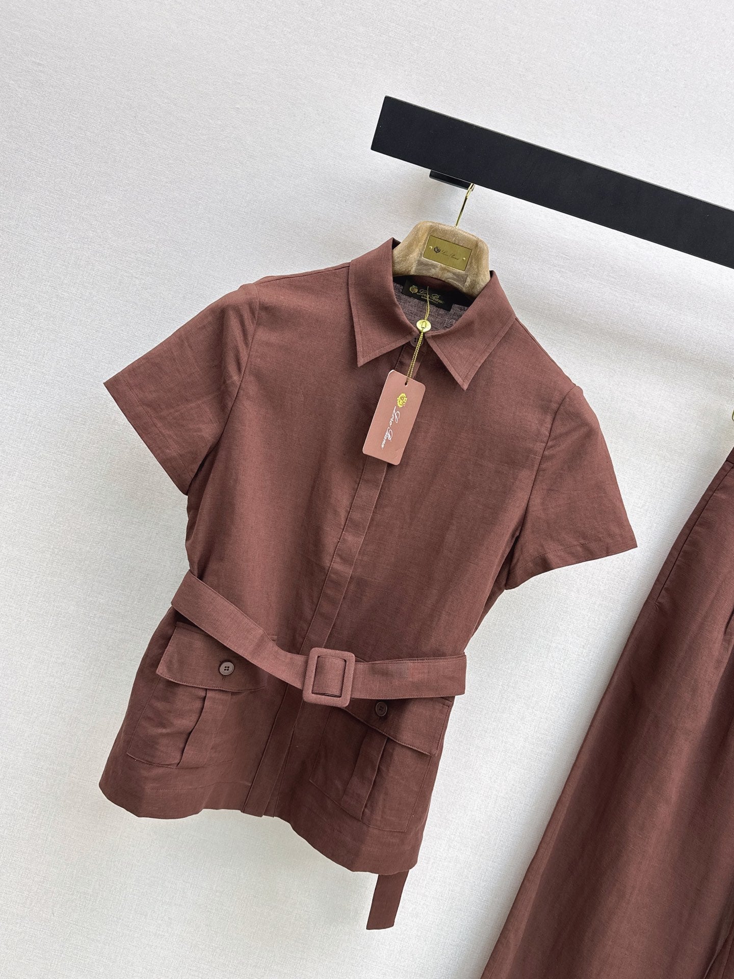 Jondal Linen Set – Raw Oatmeal-Beige Organic Italian Linen Shirt and Pleated Wide-Leg Trousers