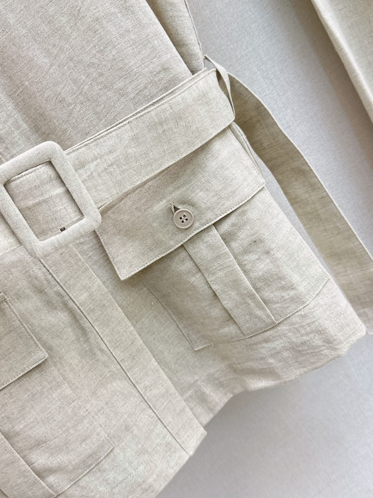 Jondal Linen Set – Raw Oatmeal-Beige Organic Italian Linen Shirt and Pleated Wide-Leg Trousers