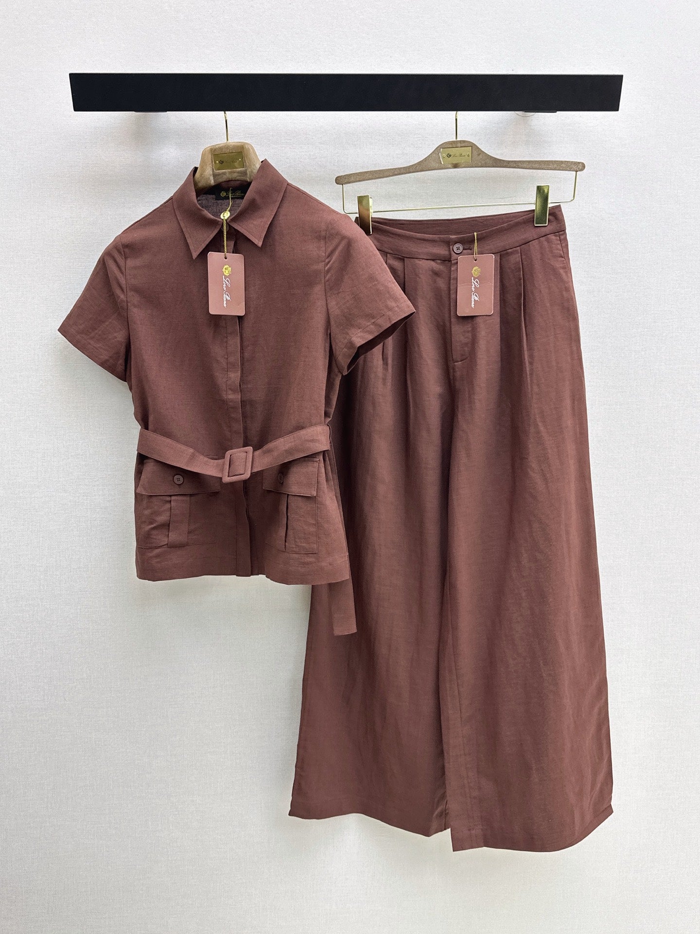Jondal Linen Set – Raw Oatmeal-Beige Organic Italian Linen Shirt and Pleated Wide-Leg Trousers
