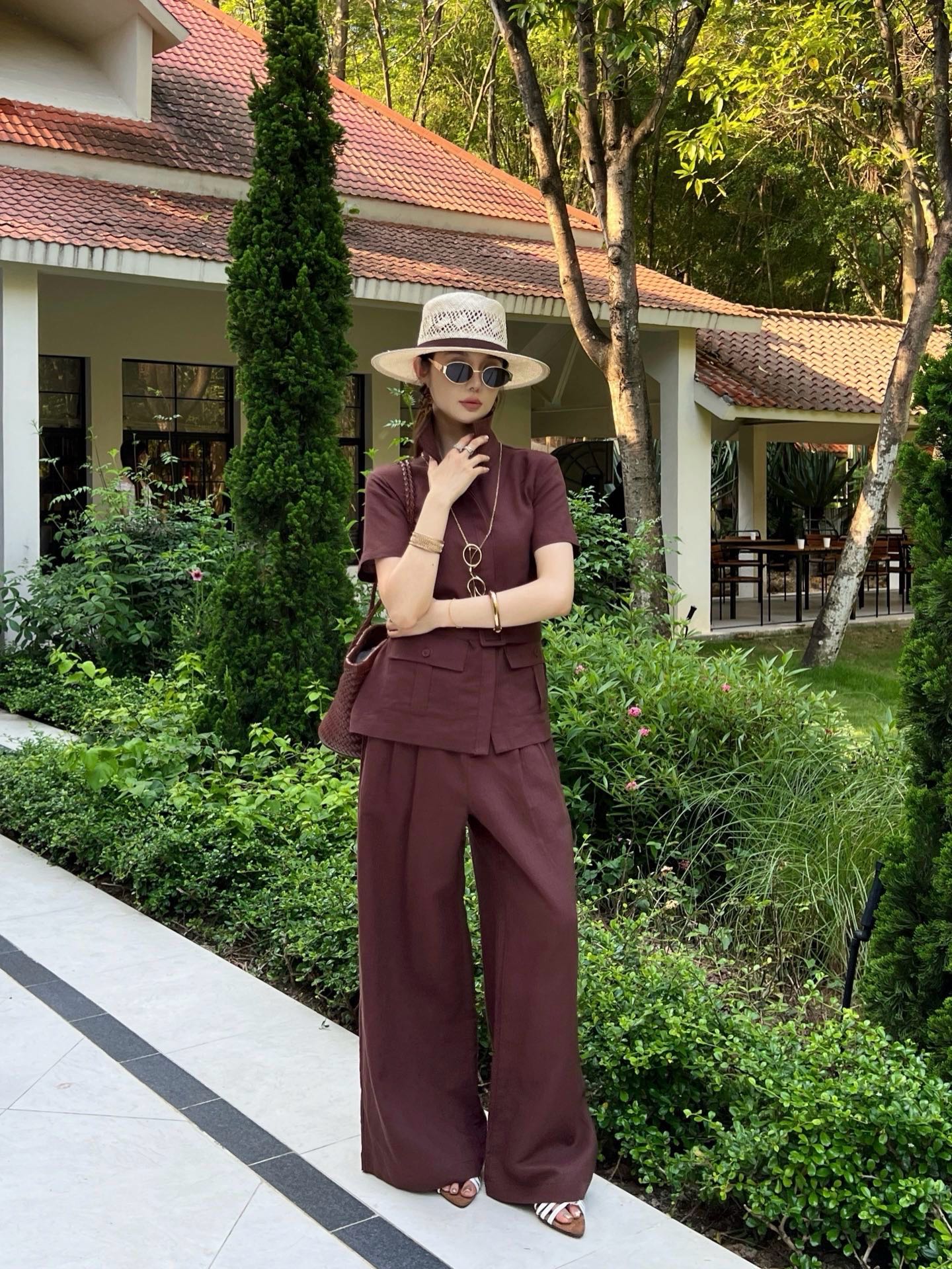 Jondal Linen Set – Raw Oatmeal-Beige Organic Italian Linen Shirt and Pleated Wide-Leg Trousers