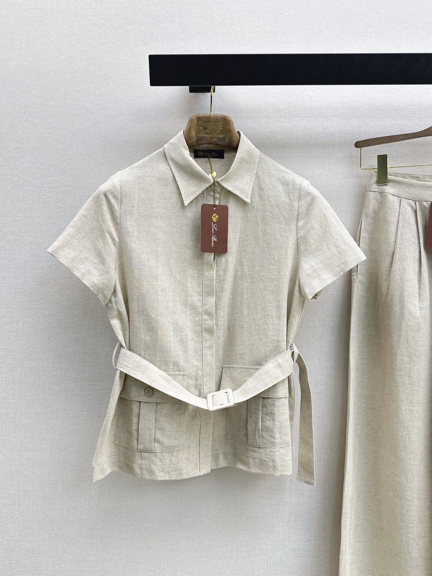 Jondal Linen Set – Raw Oatmeal-Beige Organic Italian Linen Shirt and Pleated Wide-Leg Trousers