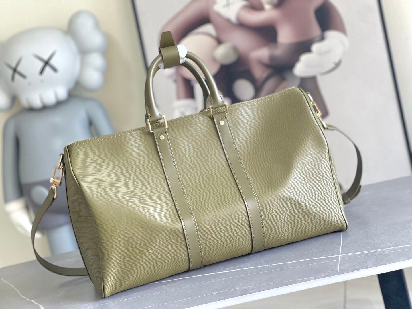 LV Keepall Bandoulière 45 – Olive Khaki Epi Leather Travel Duffel with Smooth Leather Trim