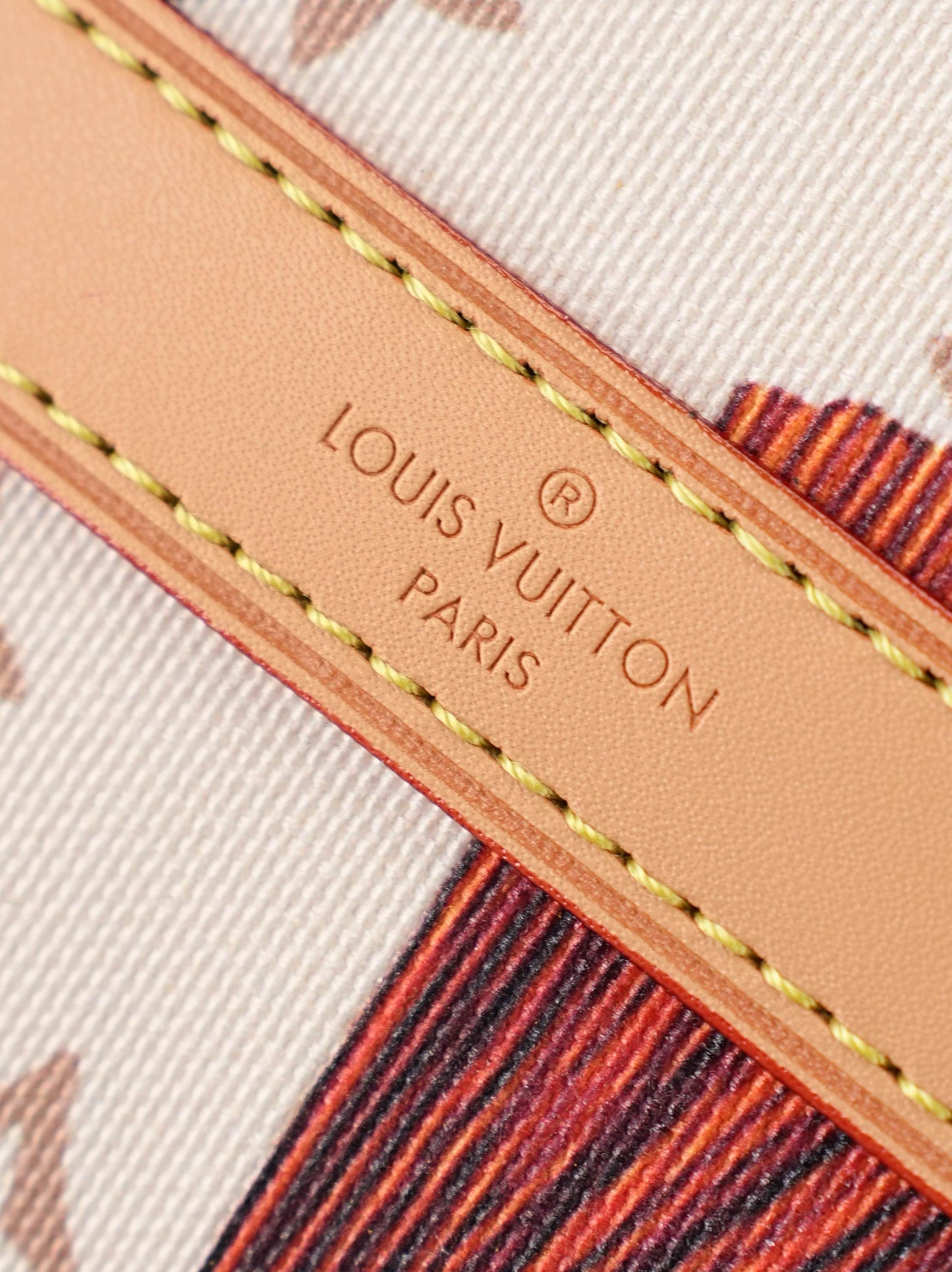 LV Flight Mode Keepall Bandoulière 45 – Monogram Dune Canvas with Vintage Key Motif