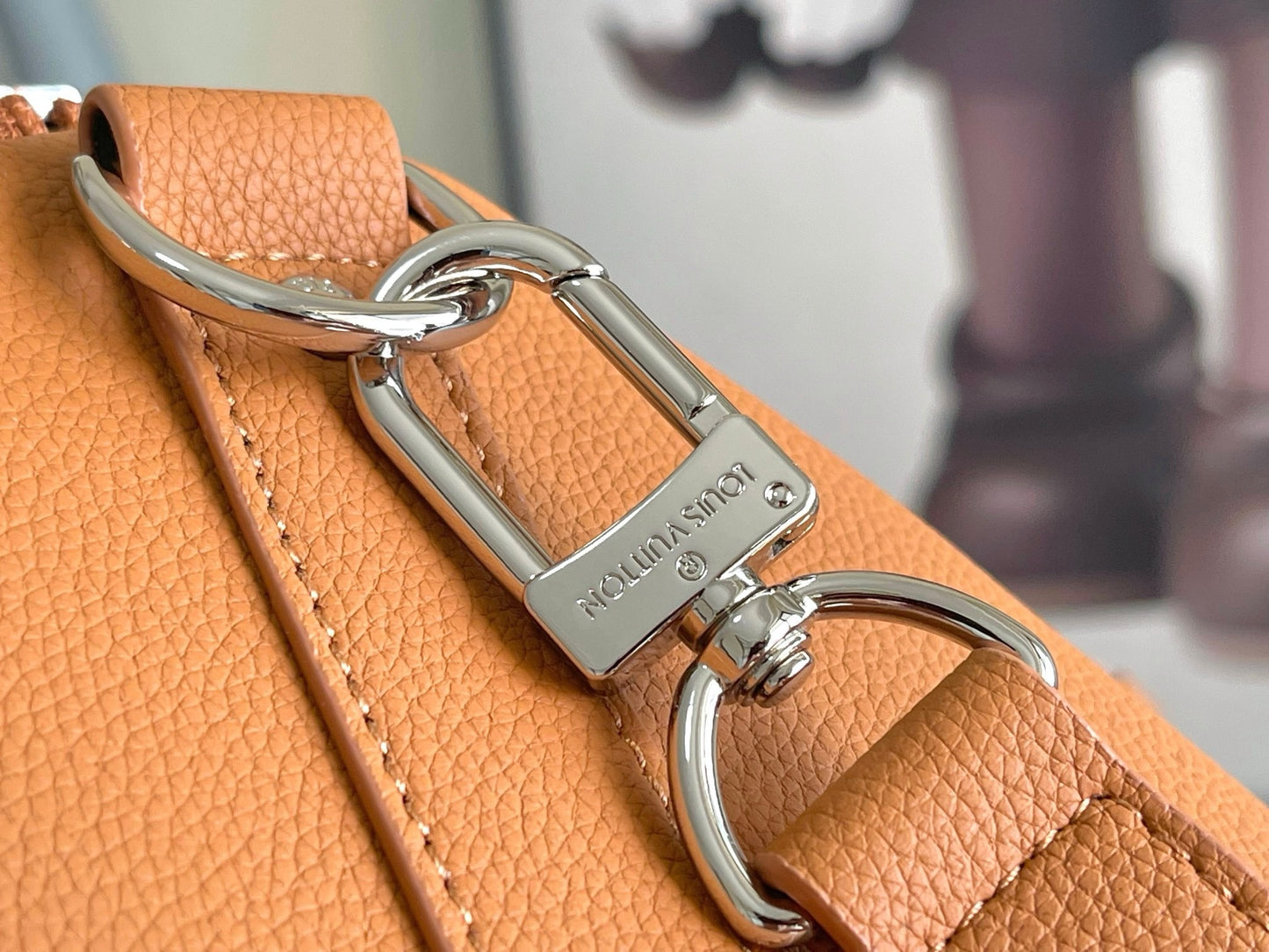 Louis Vuitton Keepall Bandoulière 50 – Sun-Baked Camel Taurillon Pebbled Leather Travel Duffel