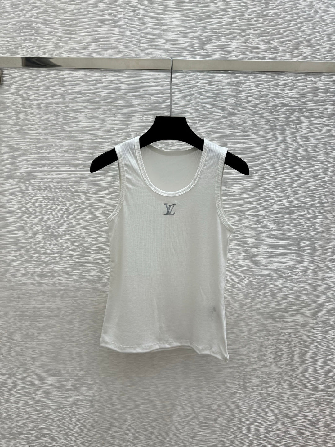 LV Tone-on-Tone Embroidered Ribbed Tank Top – Optic Cotton-Blend Micro-Rib Racerback