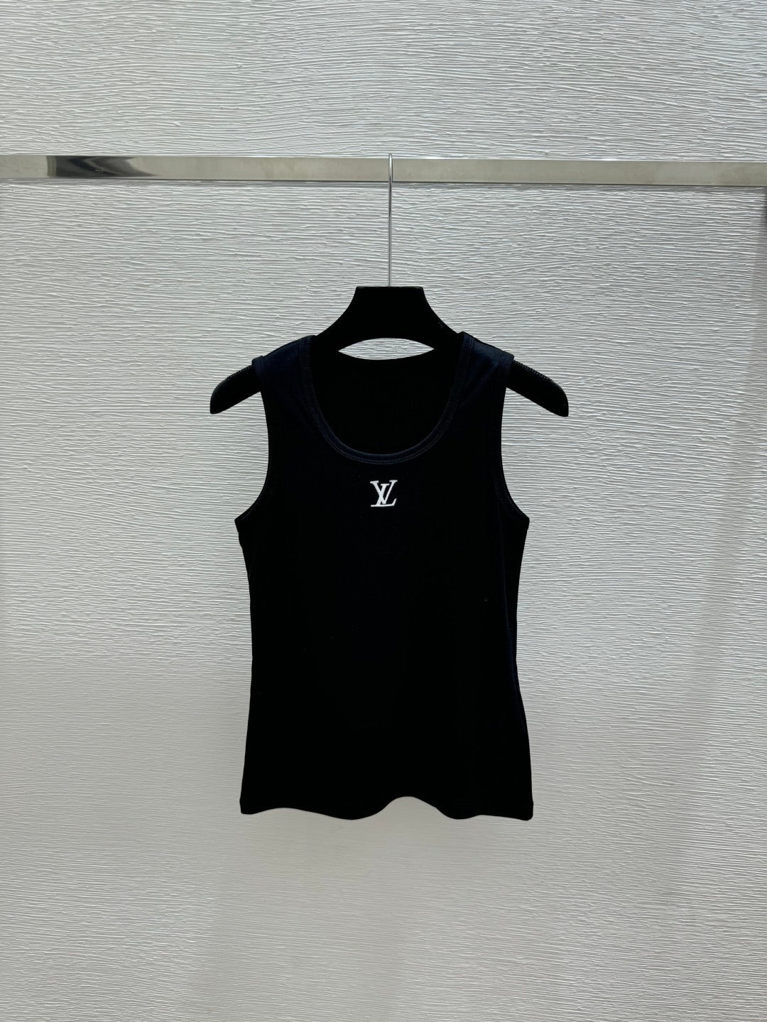 LV Tone-on-Tone Embroidered Ribbed Tank Top – Optic Cotton-Blend Micro-Rib Racerback