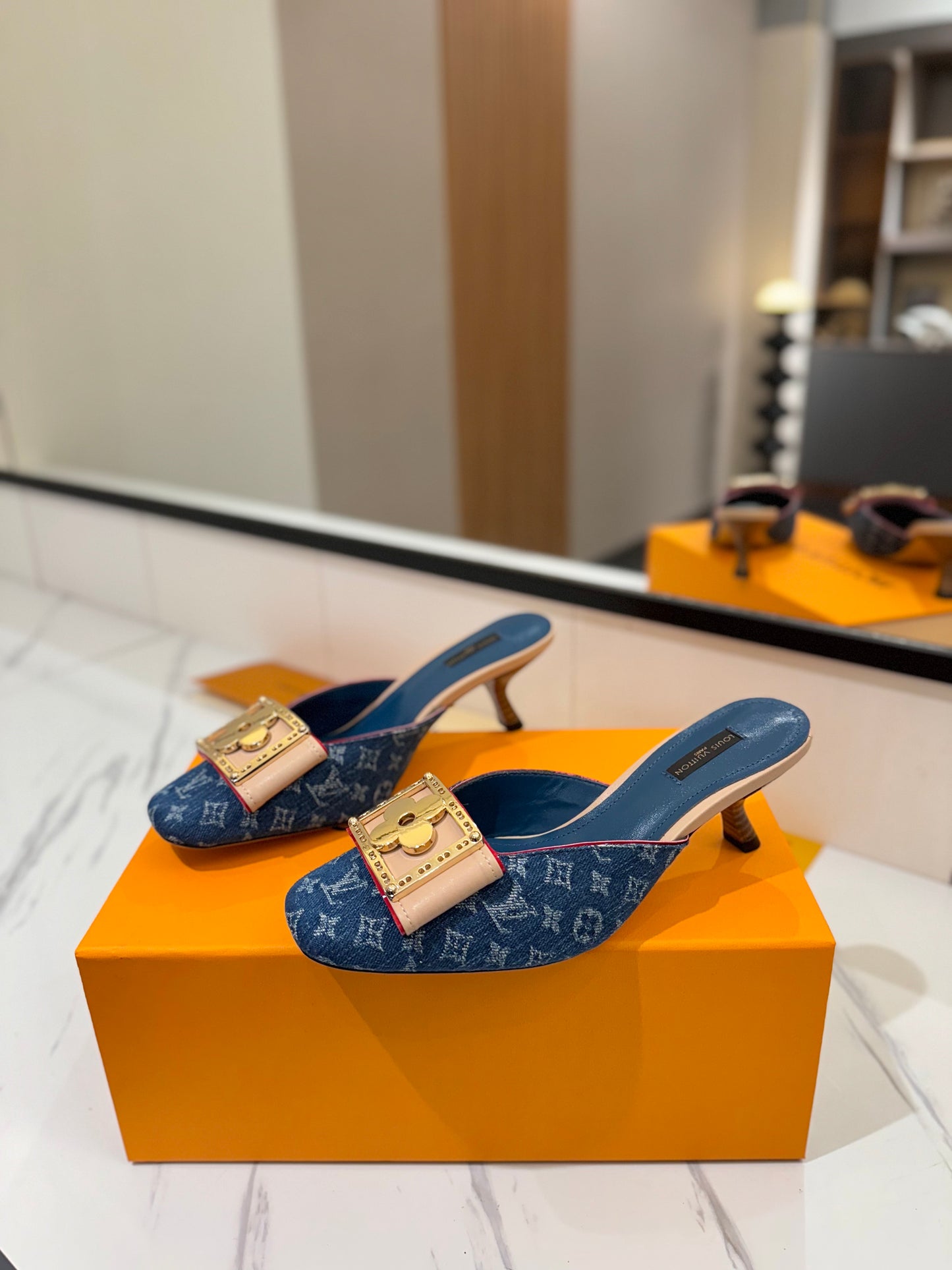 LV Monogram Denim Blue Buckle Kitten Heel Mules – Vintage Stone-Washed Slip-On Shoes