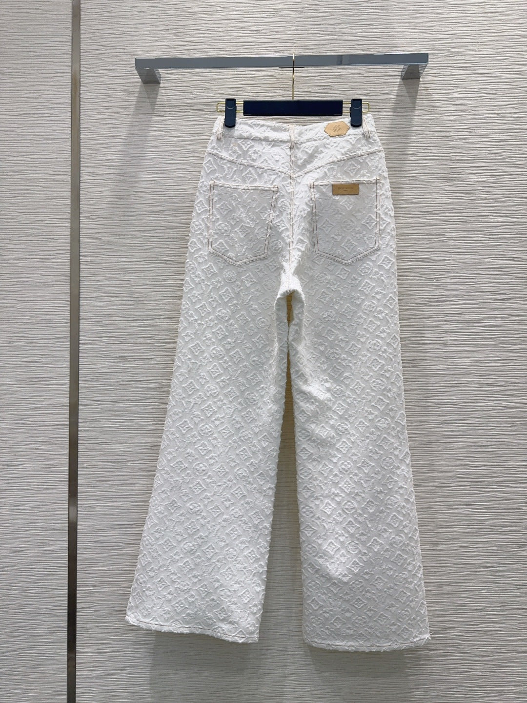 LV Monogram Fil Coupé Pants – Optic White 3D Textured Cut-Thread Cotton Wide-Leg Jeans