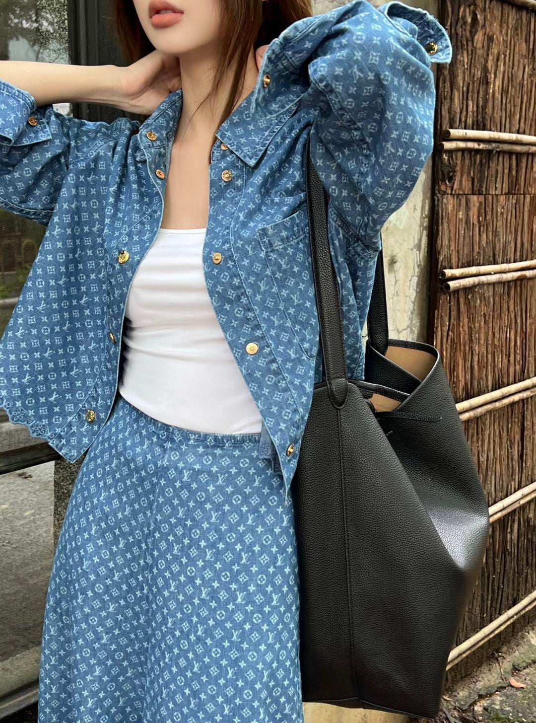 LV Monogram Scalloped Denim Set – Vintage Cropped Shirt and High-Waisted Wide-Leg Jeans