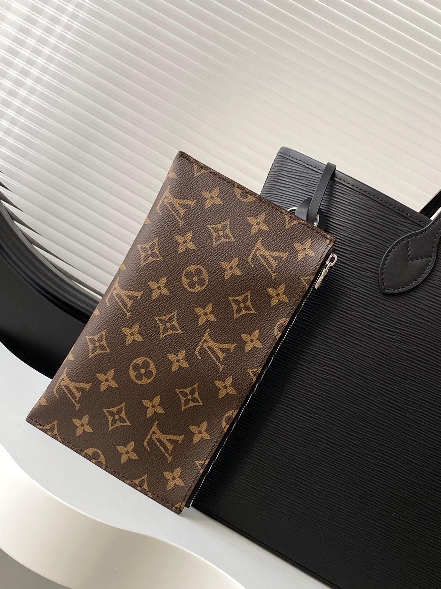 Neverfull MM – Black Epi Leather Tote Bag with Removable Monogram Pouch