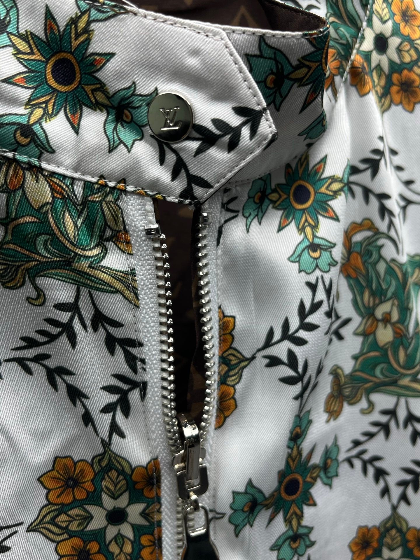 Reversible Nouveau LV Bomber Jacket – Art Nouveau Floral Silk & Classic Brown Monogram Jacquard Blouson