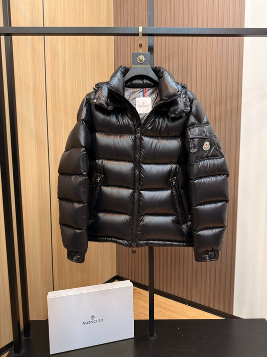 Shiny Black Jacket With Wood