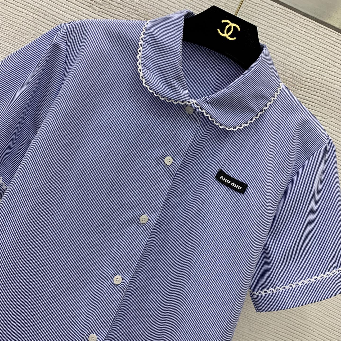 Check Co-ord Set – Blue & White Miniature Gingham Cotton Poplin Blouse and Lace-Trimmed Gathered Miniskirt