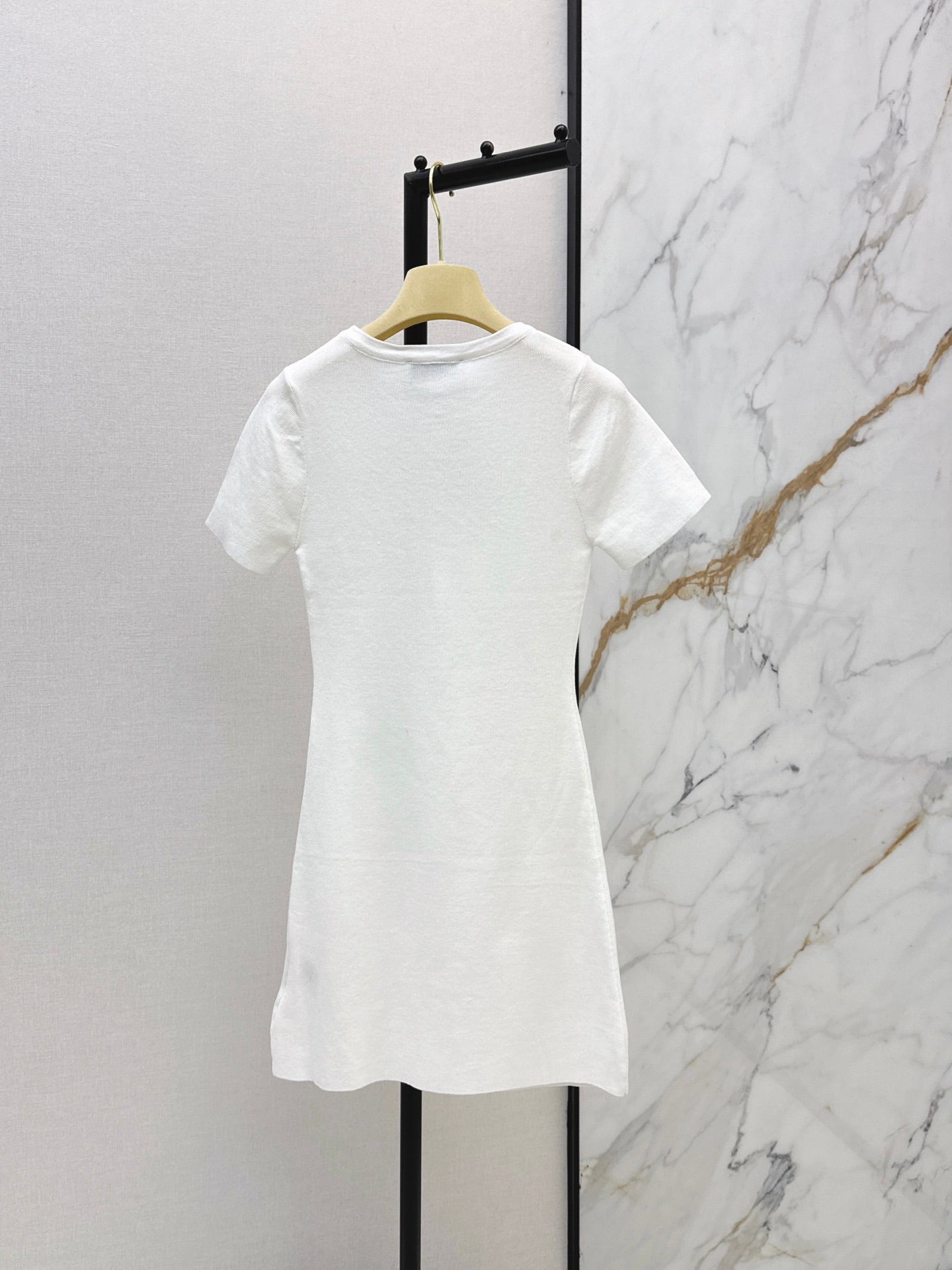Fine-Ribbed A-Line Short-Sleeve Mini Dress with Cord Tie Collar – Silk and Cotton Knit Dress