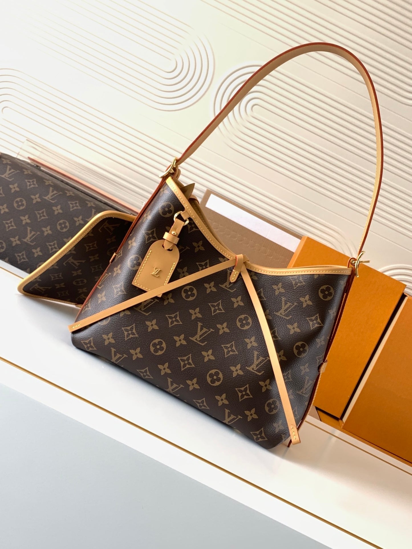 CarryAll PM Monogram Canvas – Classic Handbag with Detachable Pouch