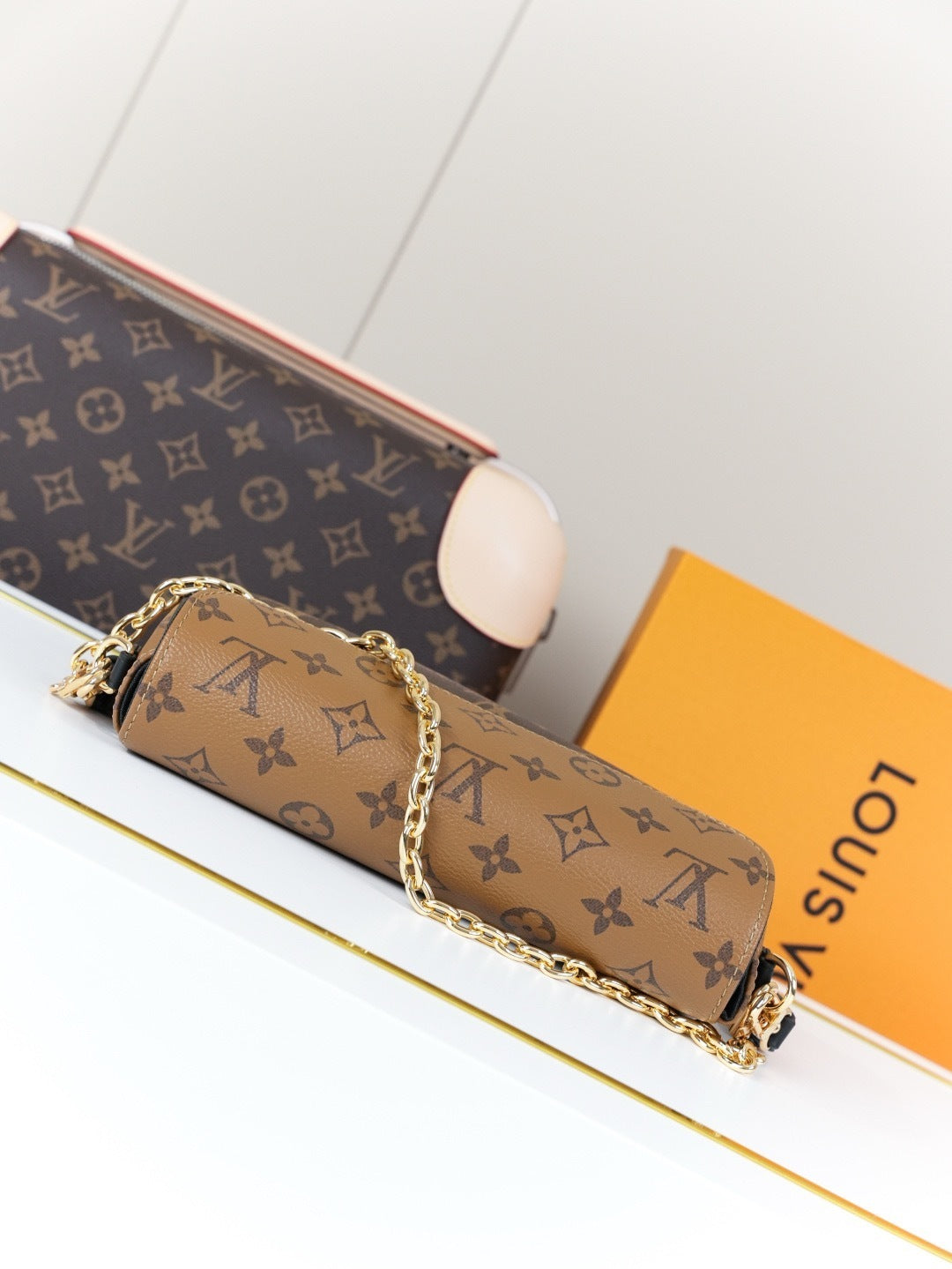 Ivy Wallet on Chain in Monogram Canvas with Vachetta Leather