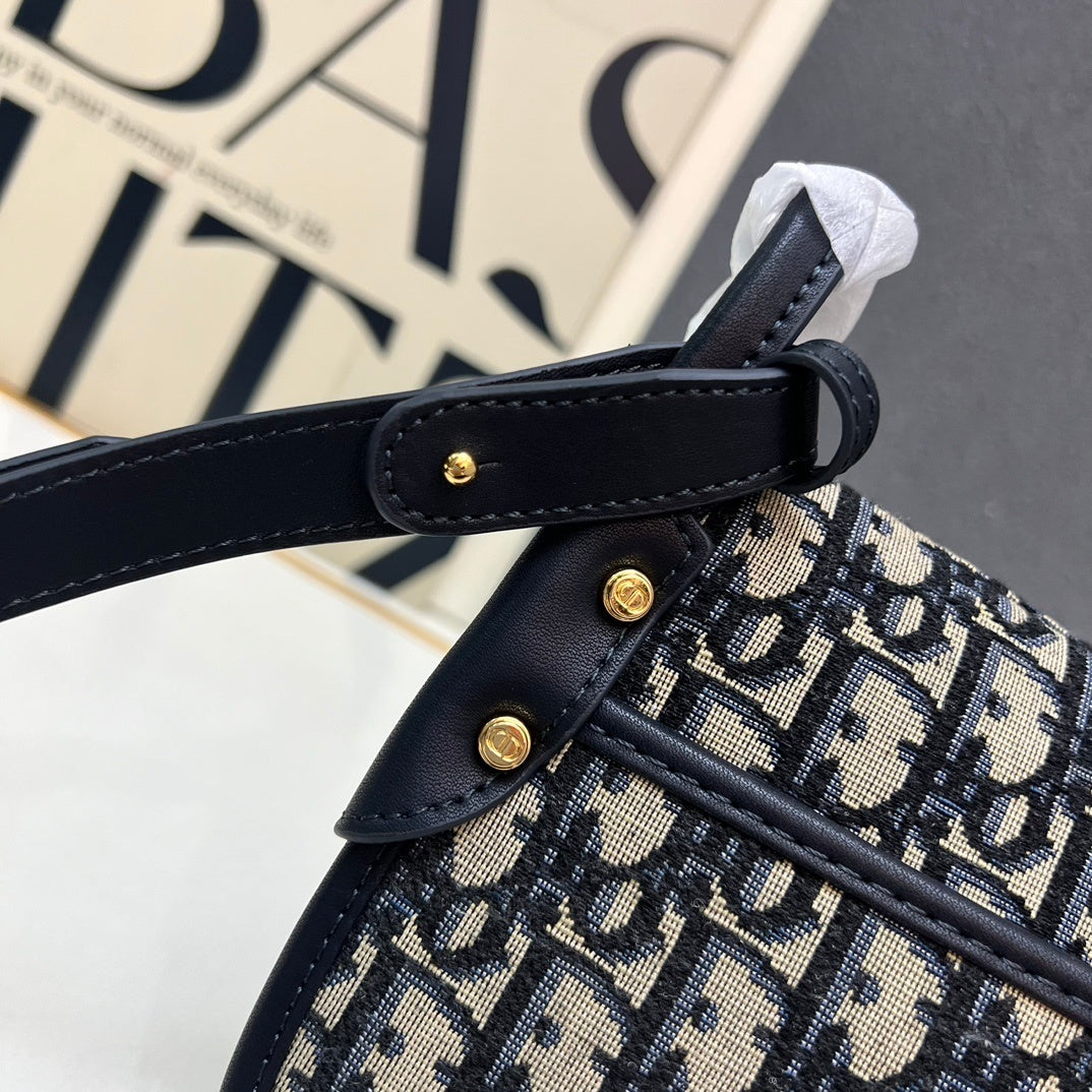 Montaigne Bag 25cm – Blue Oblique Jacquard with Antique Gold CD Clasp