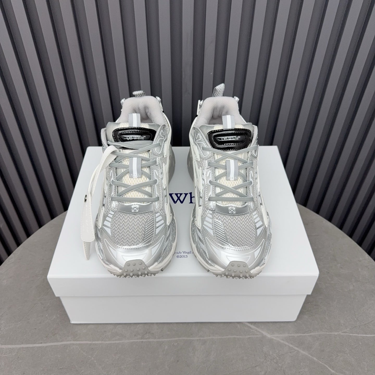 Be Right Back Metallic Silver Sneakers – Y2K Retro-Futuristic Chrome Running Shoes