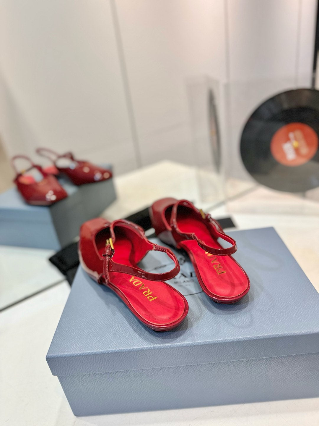 Red Patent Leather Square-Toe  Pumps – High-Gloss Architectural Crimson Mary Jane Flat Slingbacks