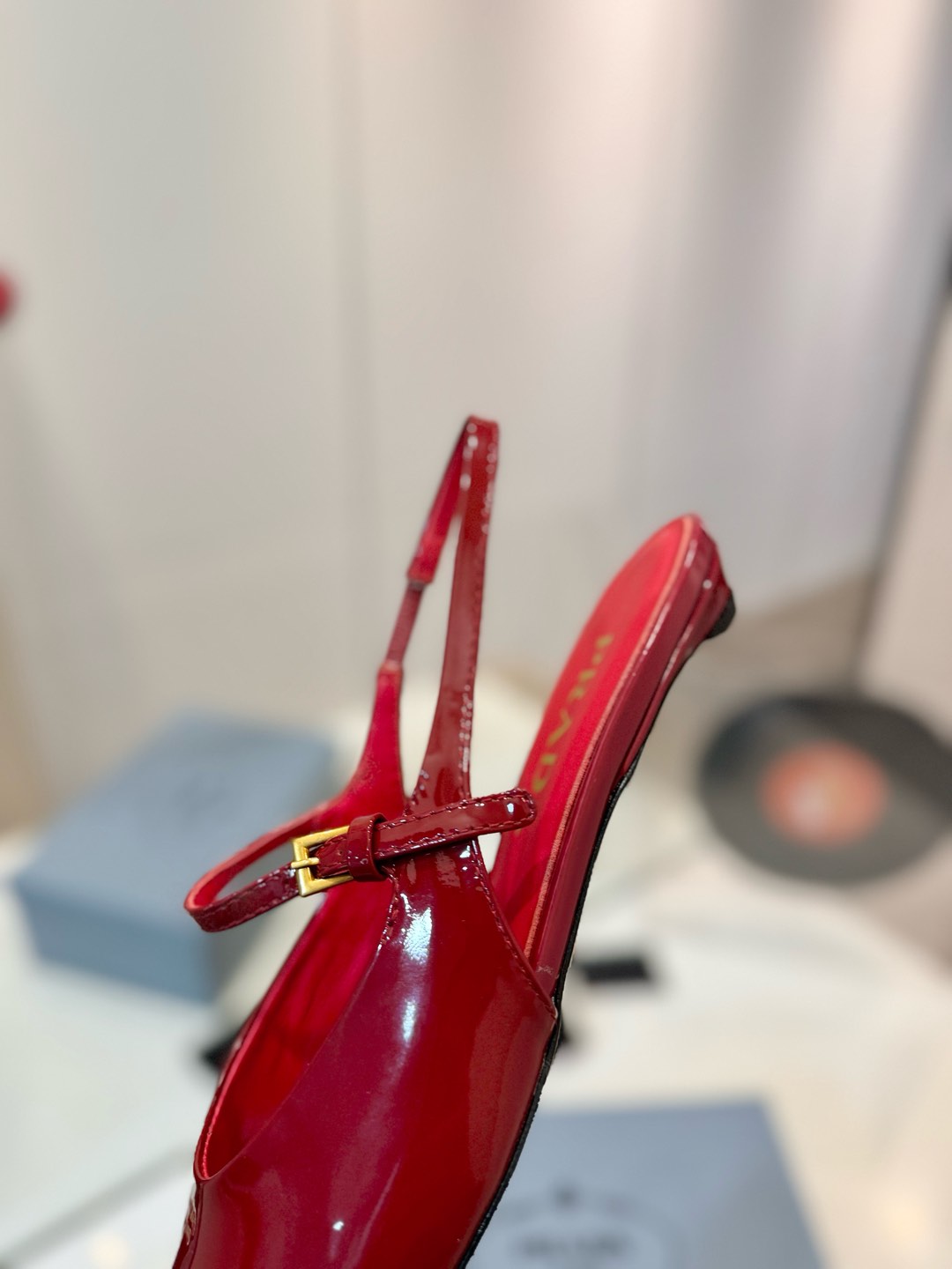 Red Patent Leather Square-Toe  Pumps – High-Gloss Architectural Crimson Mary Jane Flat Slingbacks