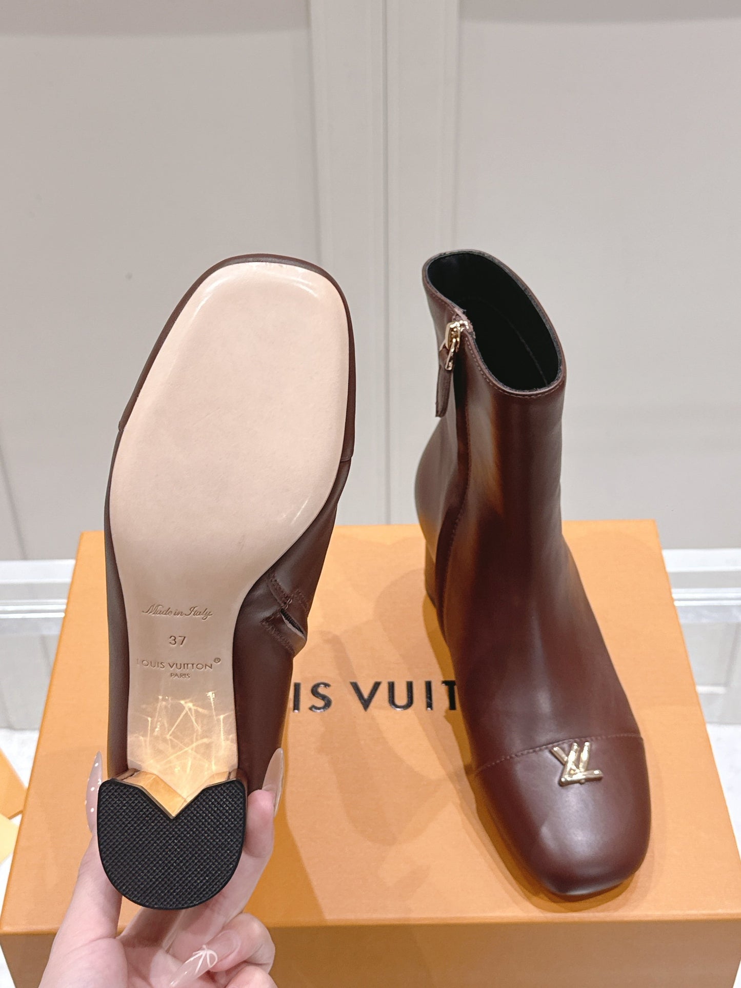 LV Berlin Ankle Boot – Chocolate Brown "Second-Skin" Calfskin