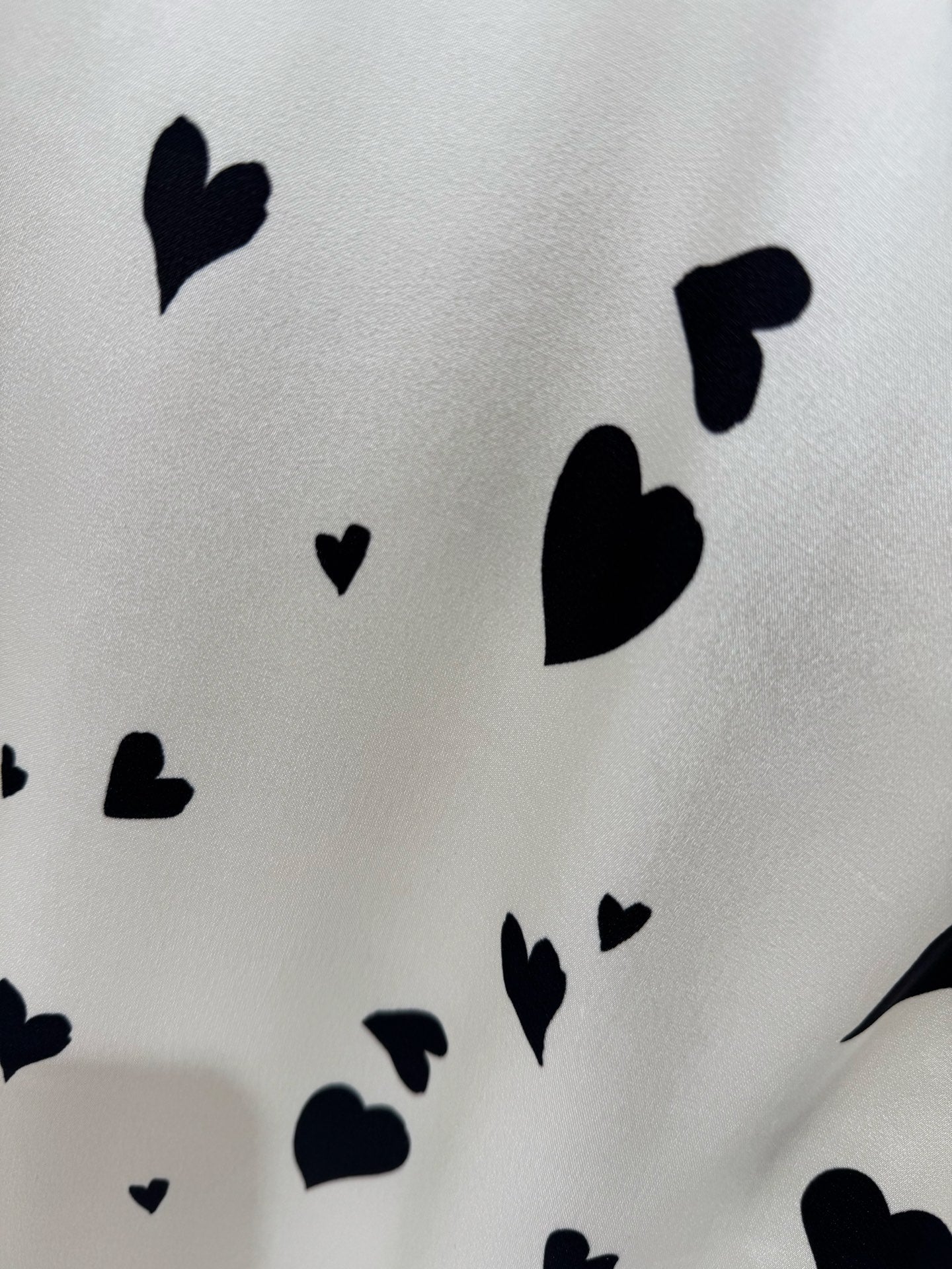 YSL Ivory Heart Print Silk Ensemble – Short-Sleeve Silk Shirt and High-Waisted Shorts