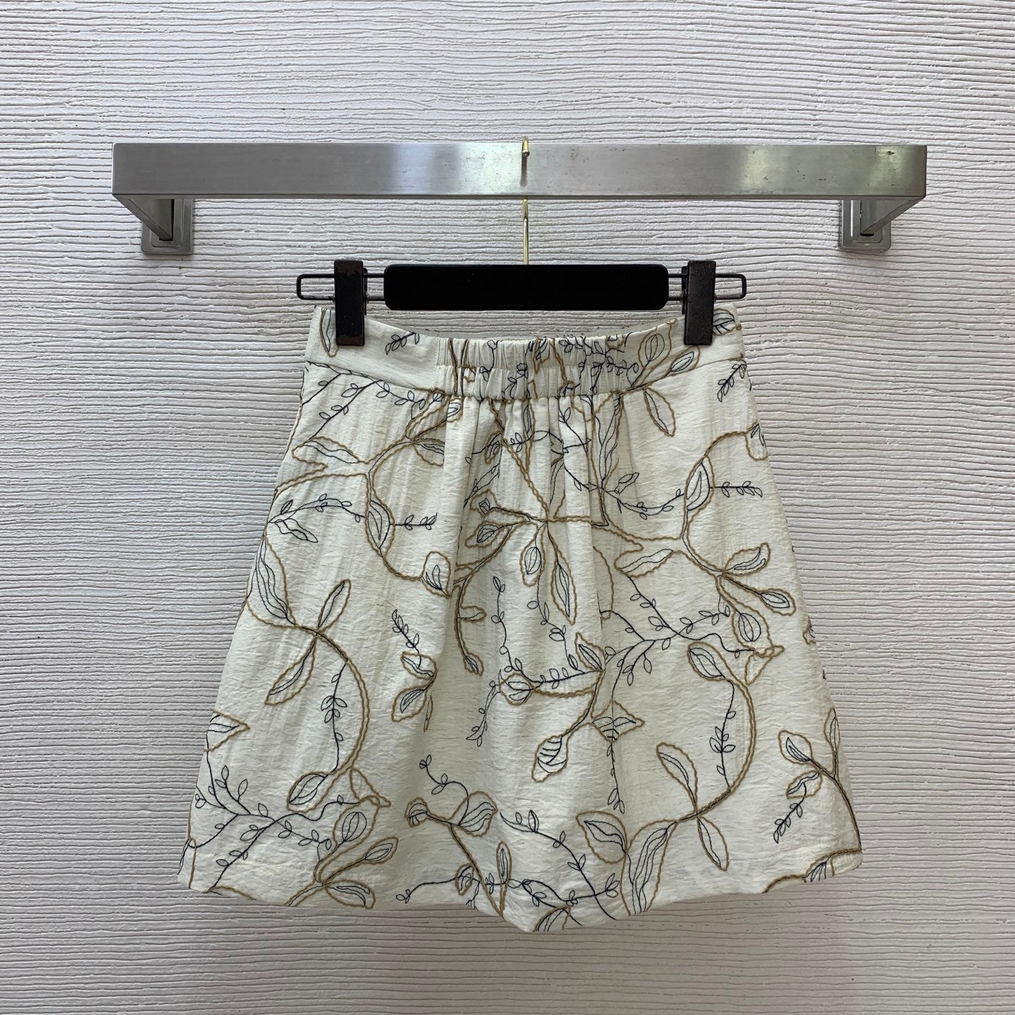YSL Ivy-Embroidered Tailored Gilet Vest and Mini Skirt Set – Botanical Cream Textured Canvas