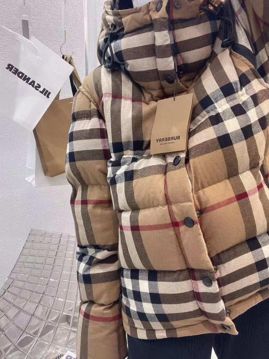 Burberry Detachable Sleeve Check Dark Birch Brown Puffer Jacket