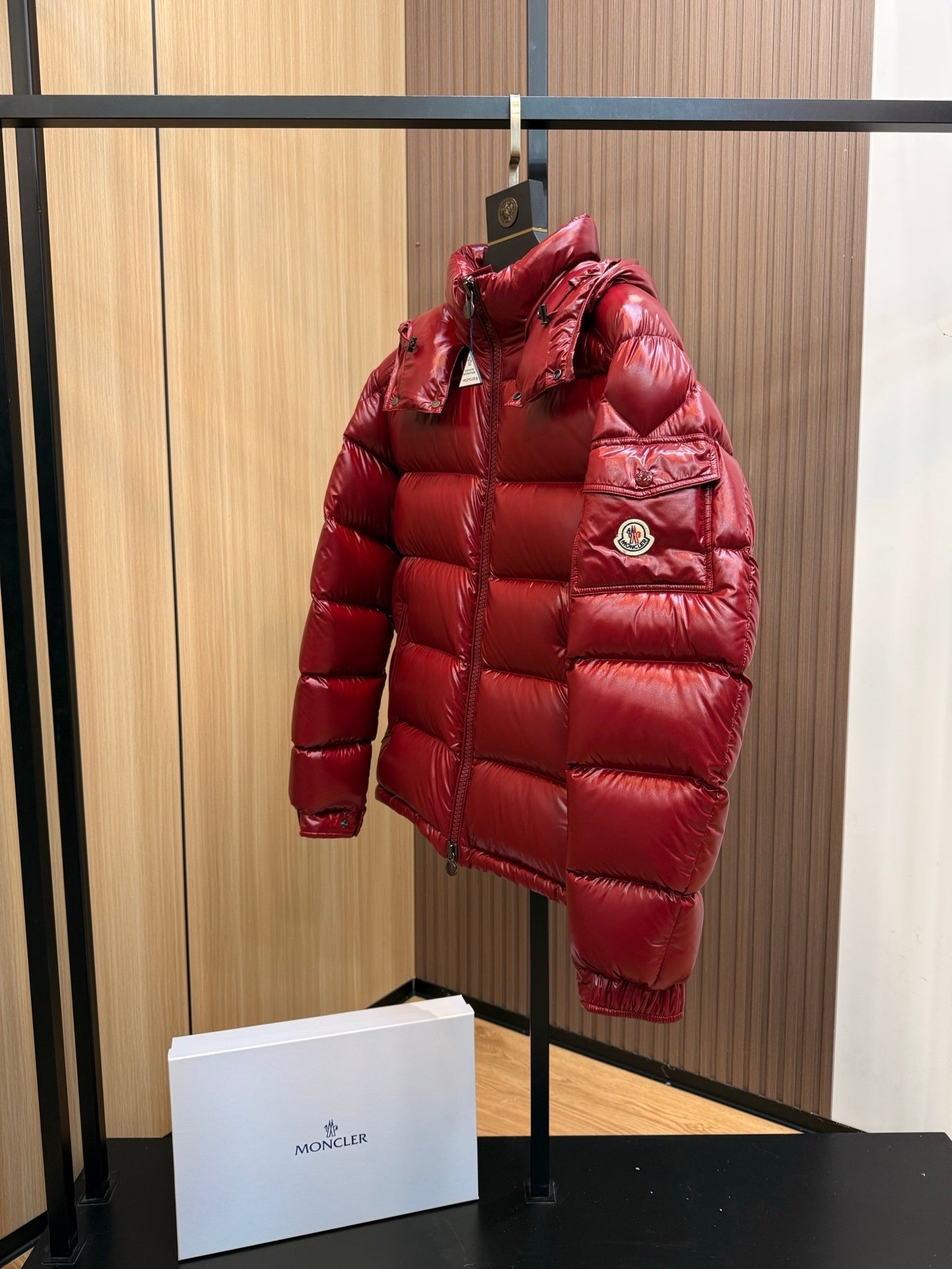 Glossy Ruby Red Quilted Women's Puffer Jacket