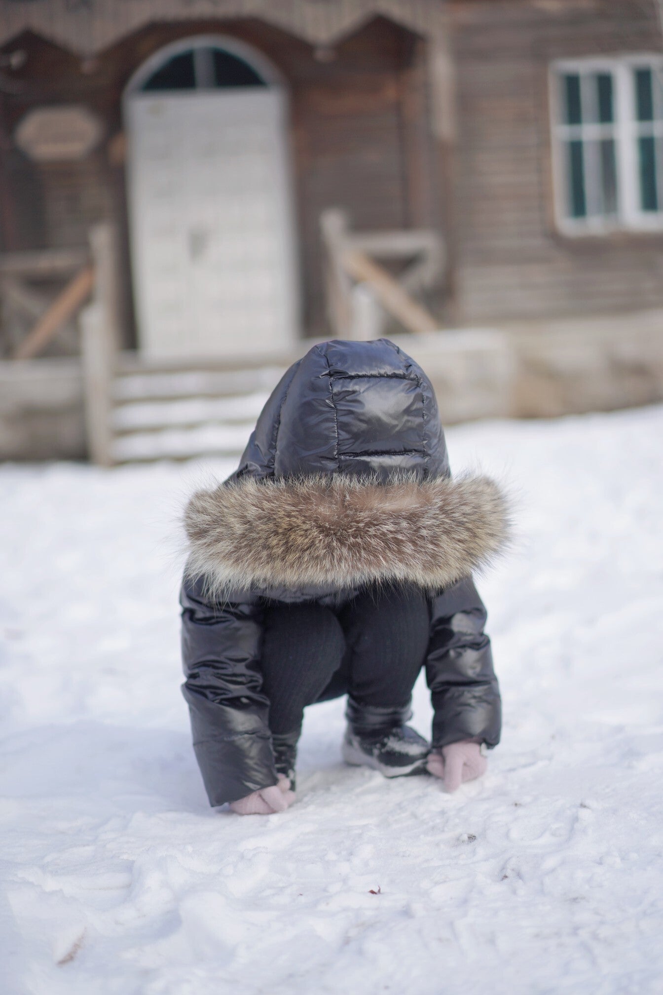 Enfant "Maya" Shiny Black Puffer Jacket with Faux Fur Hood