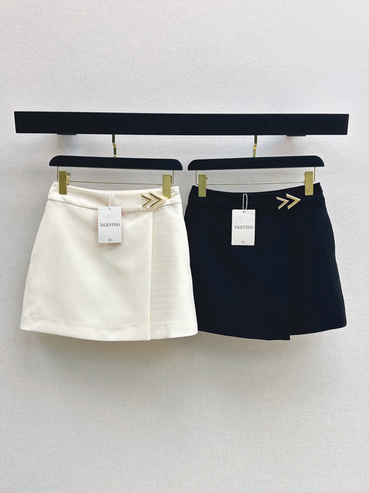 V-Gold Detail Wrap Skort – High-Density Asymmetric Tailored Skirt-Shorts