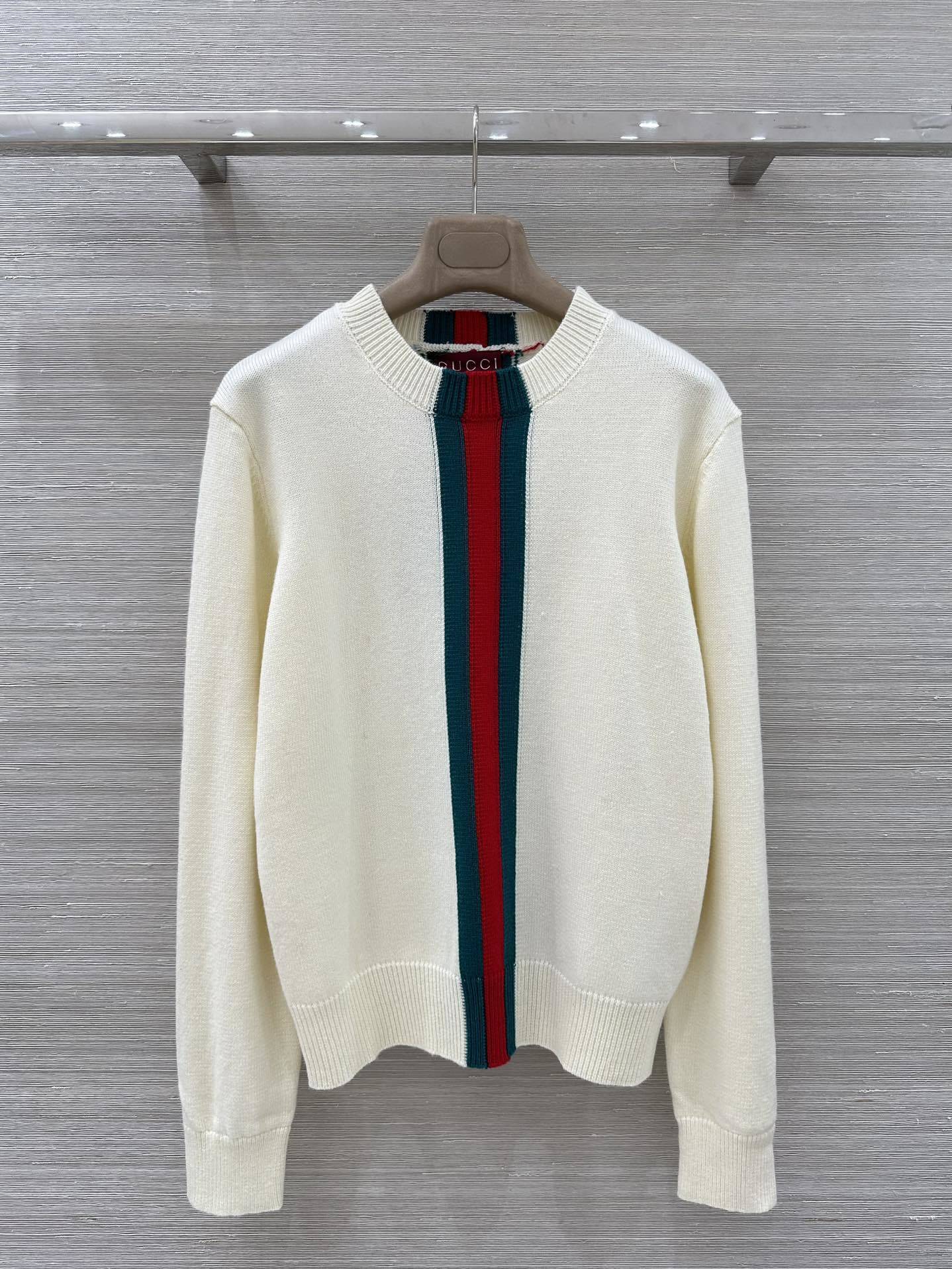 Gucci Fine Knit Wool Sweater – Web Stripe Intarsia in Rosso Ancora