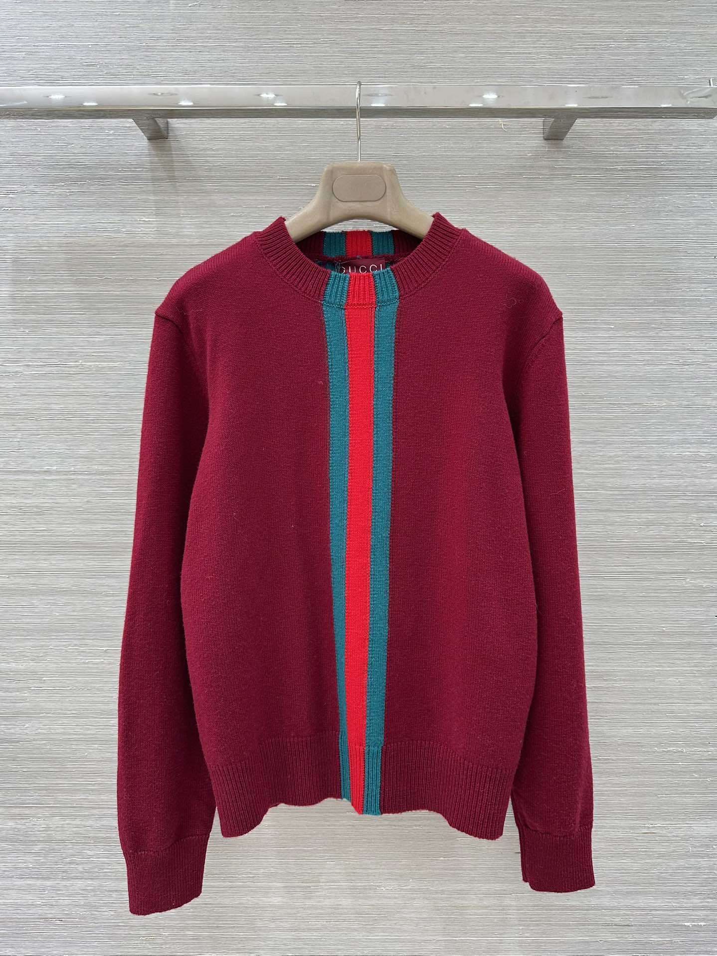 Gucci Fine Knit Wool Sweater – Web Stripe Intarsia in Rosso Ancora