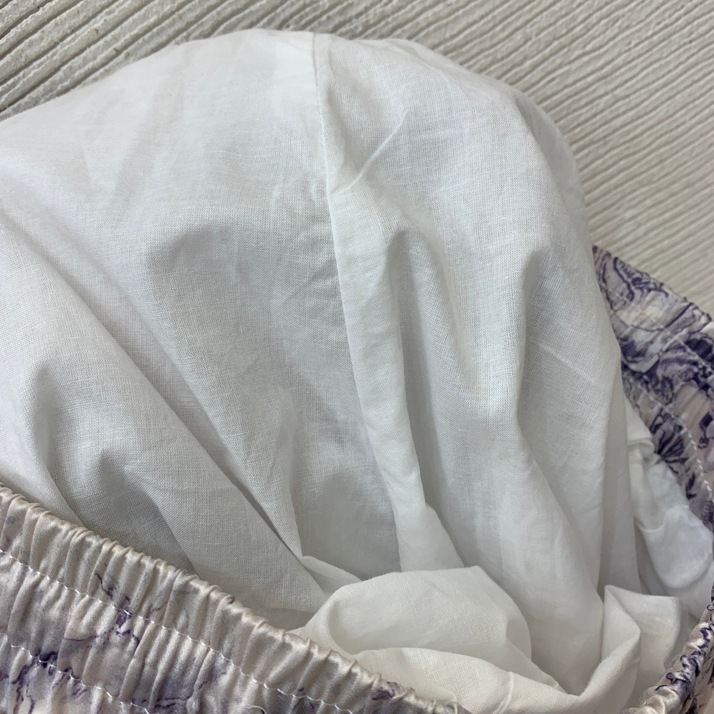 Silk Two-Piece Set – Cream Baroque-Floral Fluid Silk Twill Billow Blouse with Wide-Leg Pants