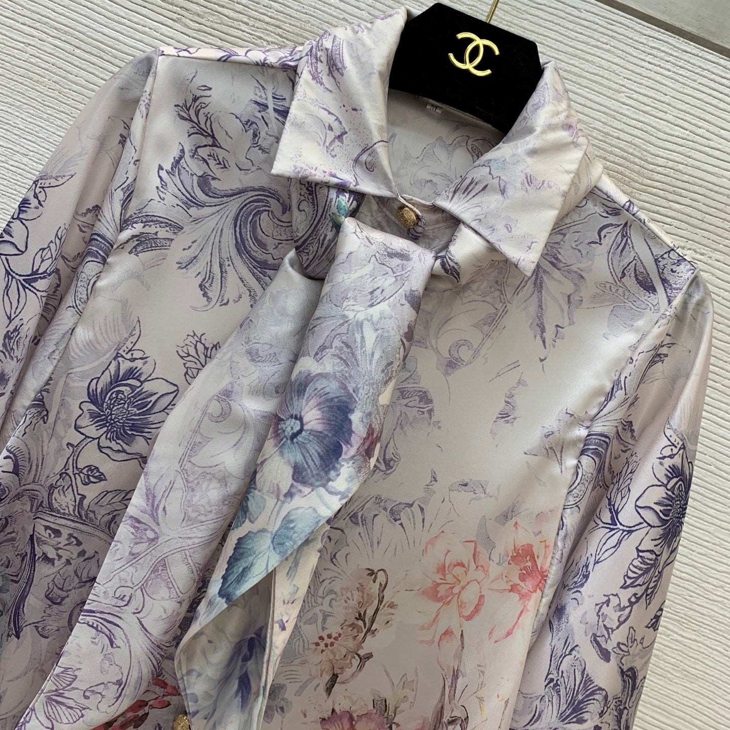 Silk Two-Piece Set – Cream Baroque-Floral Fluid Silk Twill Billow Blouse with Wide-Leg Pants