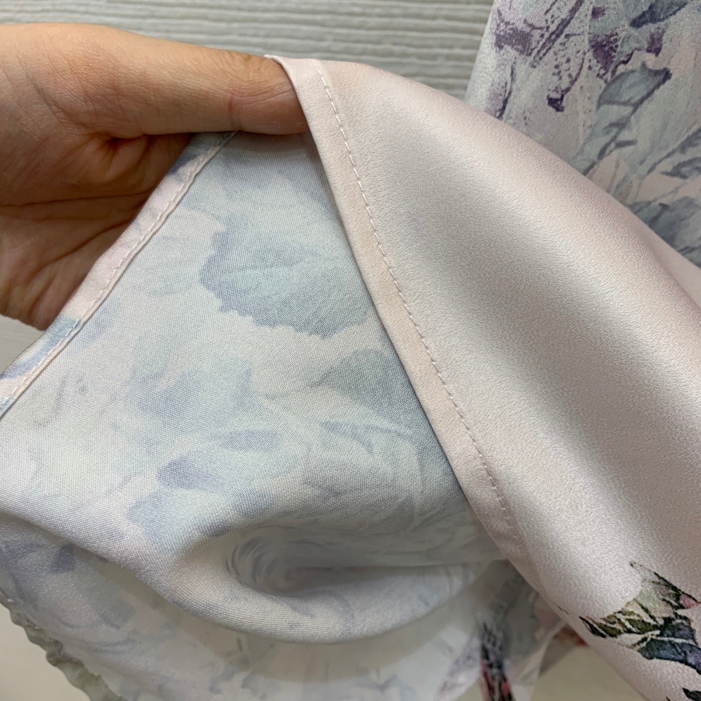 Silk Two-Piece Set – Cream Baroque-Floral Fluid Silk Twill Billow Blouse with Wide-Leg Pants