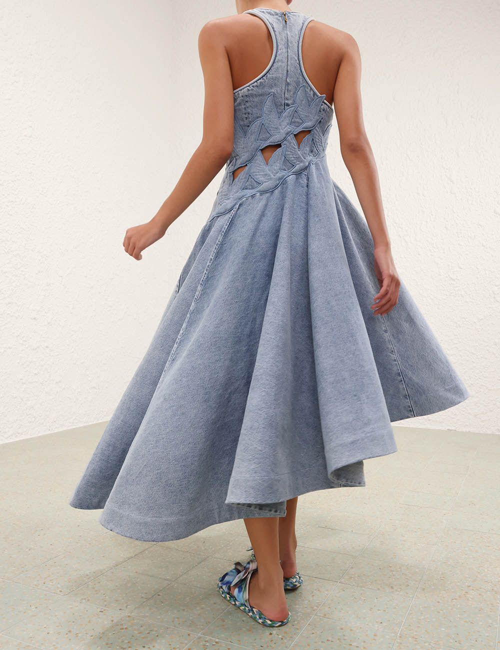 Zimm Natura Cutout Denim Midi Dress – Light-Wash Vintage Sky Blue Asymmetrical Midi