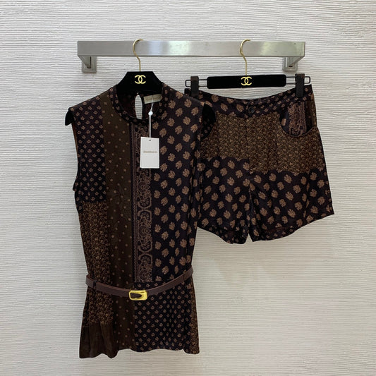 Zimm Patchwork Floral Silk Set – Sleeveless Blouse and High-Rise Tailored Shorts Co-Ord